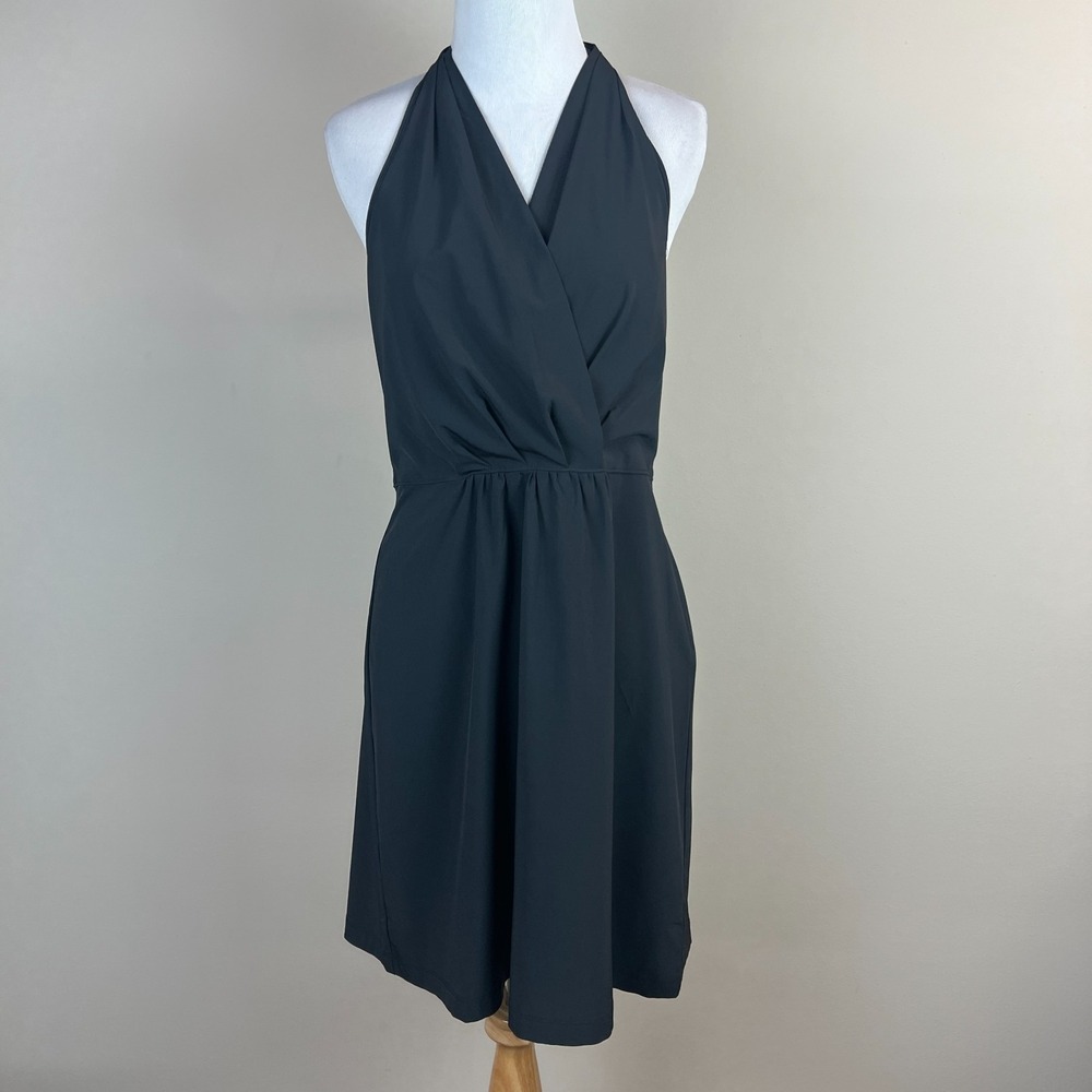 Athleta Halter Dress Womens 8 Black Athletic Go Anywhere Sundress Smocked Padded
